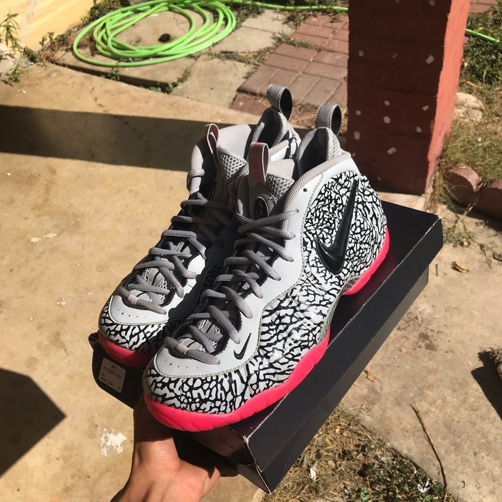 Foams by Nike